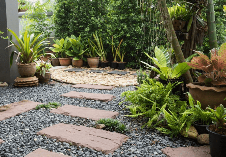 Gravel Layer in Rain Garden